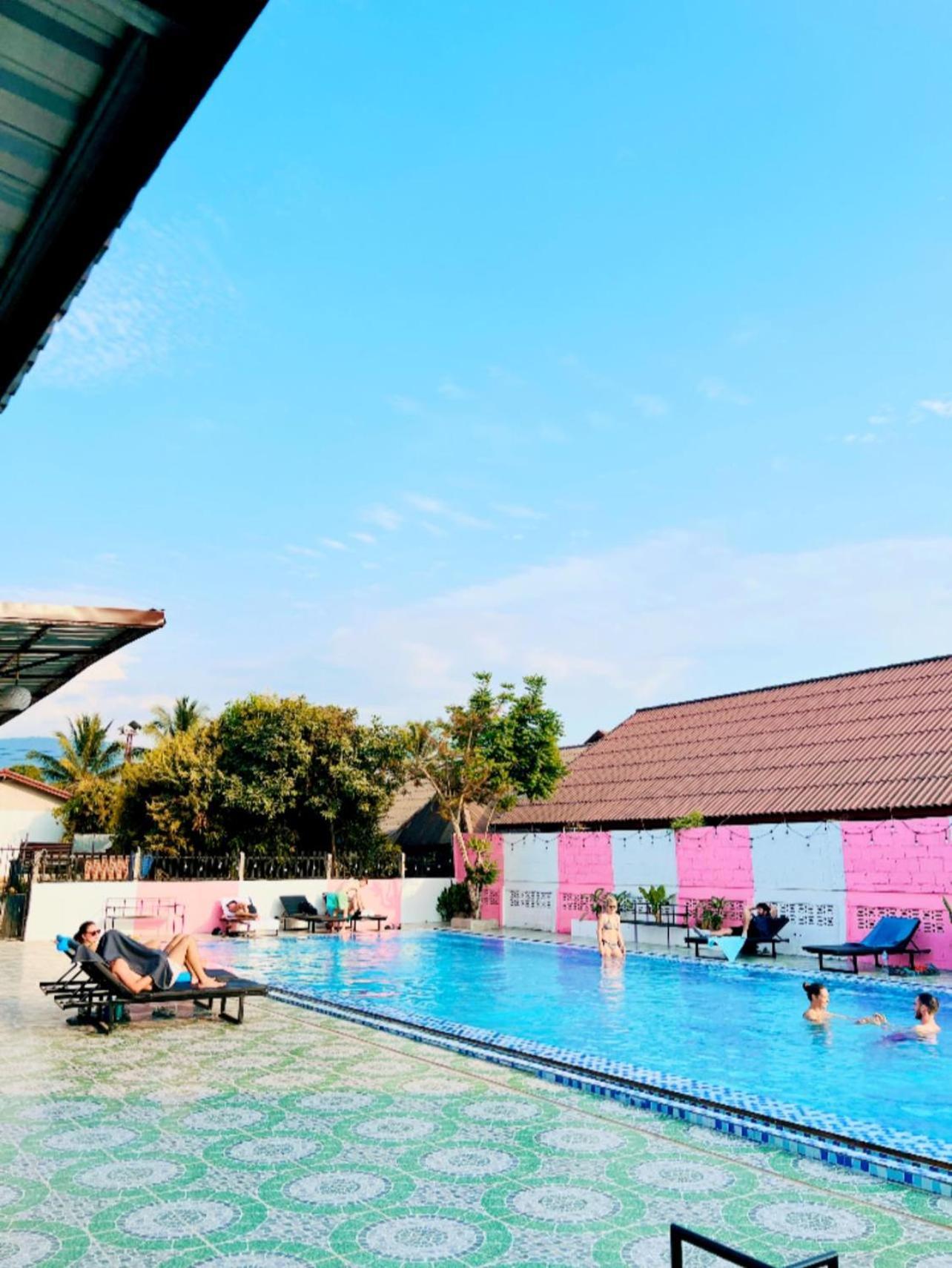 Khampaseuth Hotel Vang Vieng Extérieur photo