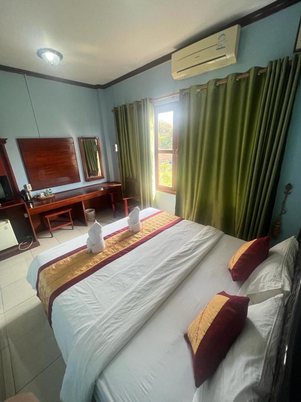 Khampaseuth Hotel Vang Vieng Extérieur photo